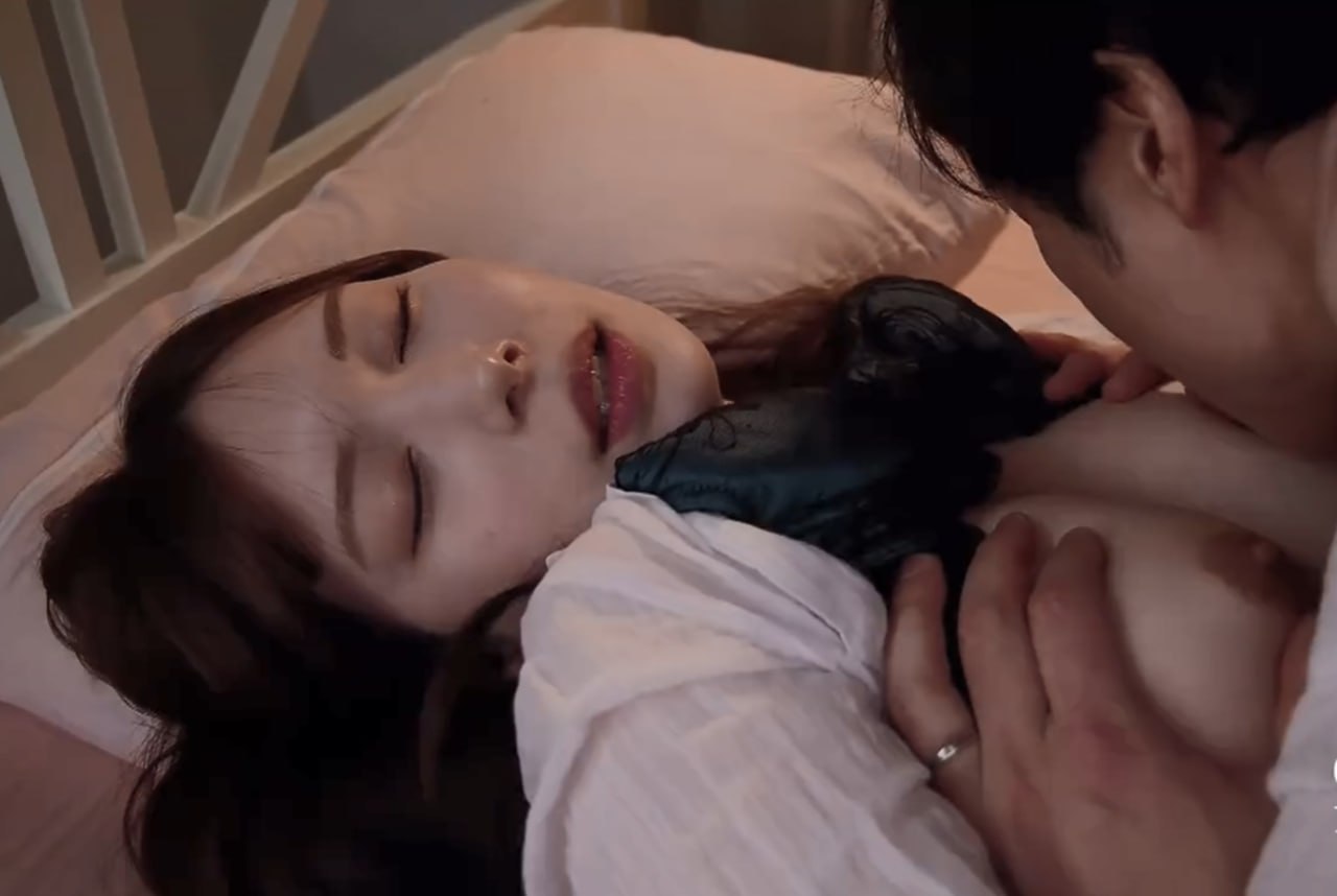 免费看成年人片黄色网在线观看视频メイリン モデルコ18🈲